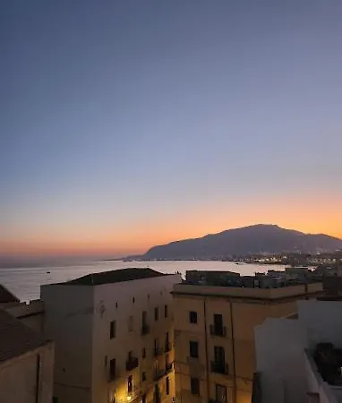 Guest house Boutique And Breakfast Granveliero Trapani