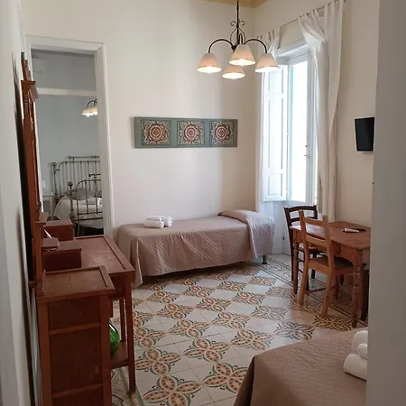 Boutique And Breakfast Granveliero Guest house