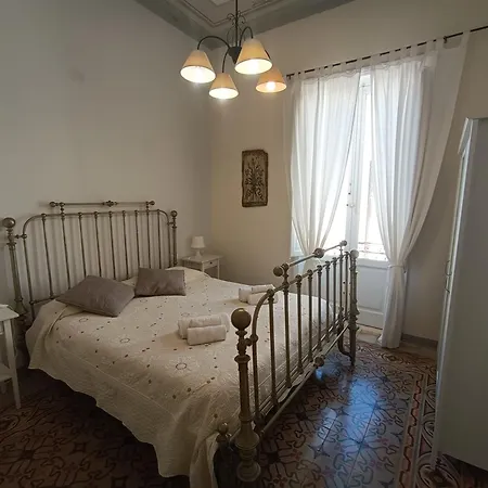 And Breakfast Granveliero 3*