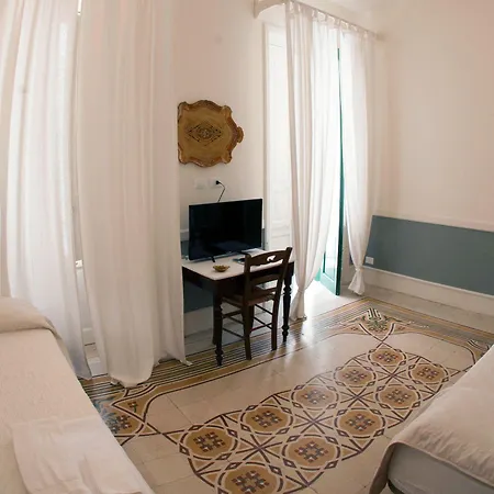 Πανσιόν And Breakfast Granveliero 3*