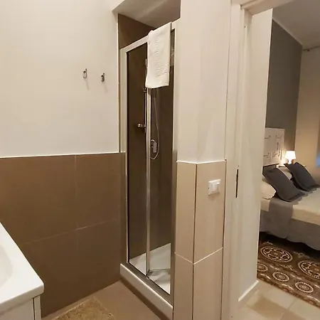 Πανσιόν And Breakfast Granveliero