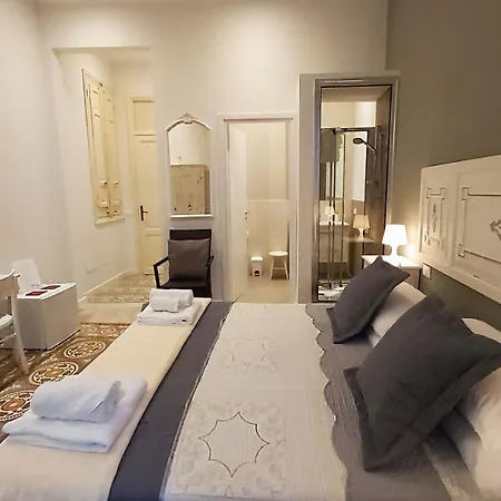 Guest house Boutique And Breakfast Granveliero Trapani